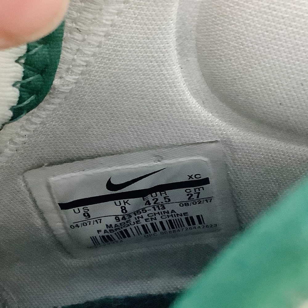 Nike Zoom White Green Basketball Lebron Soldier 11 High Top Sneakers - Picture 8 of 9